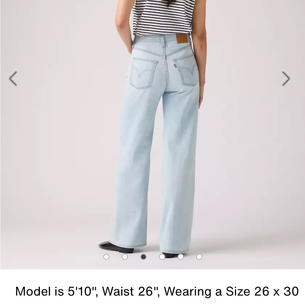 Levi’s ribcage wide leg light blue